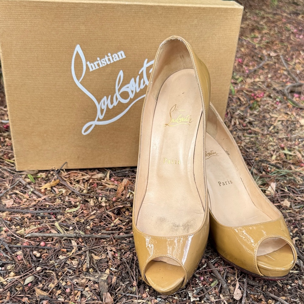 Christian Louboutin Glossy Tan Peep Toe Heels